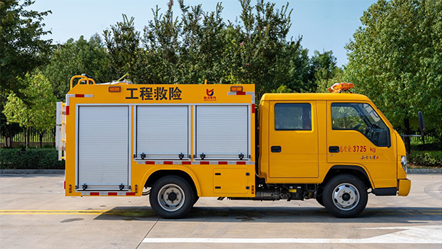 小卡之星3消防洒水车资料